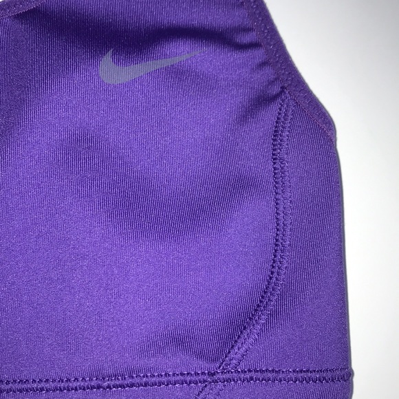 Nike Dri-Fit XS Sportsbra - Picture 4 of 4